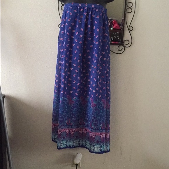 Long skirt