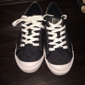 Coach Francesca Sneaker NWOT