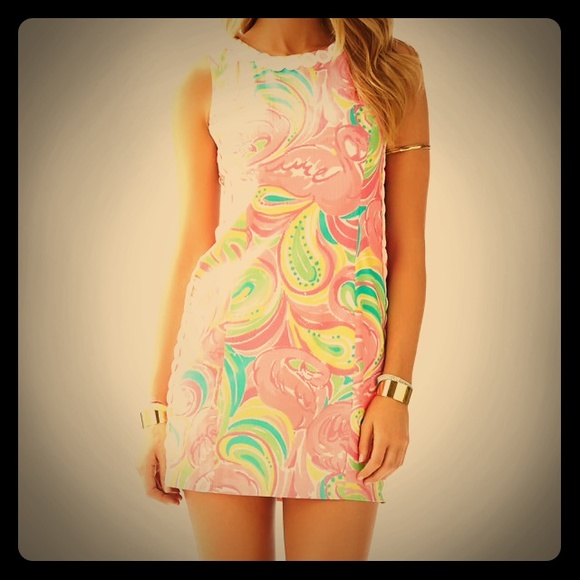 Size 0 Lilly dress never worn