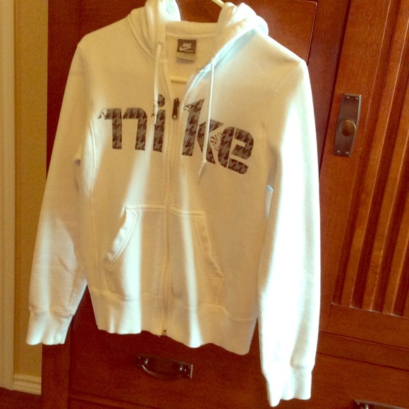 Nike zip up sweatshirt