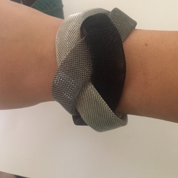 Bundle bracelet - Picture 2 of 3