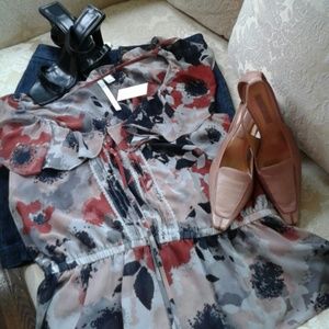 LOT OF 2 ! Printed Top & Black Heels