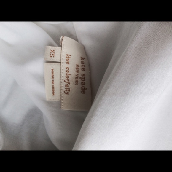 Kate Spade New York Sleeveless Back Button Up Top - Picture 3 of 3