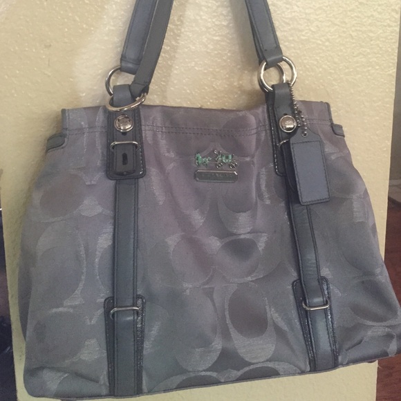 Coach bag NO TRADES