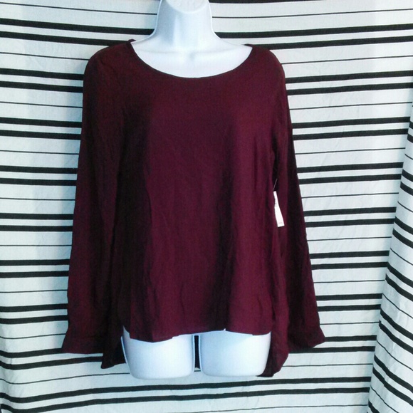 Old Navy side split shirt