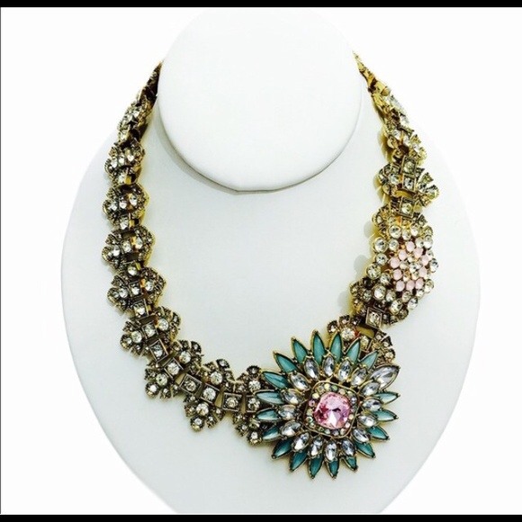 Statement Necklace - Picture 2 of 2