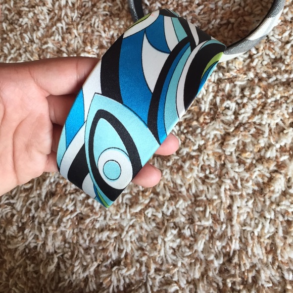 Bundle!! - Picture 4 of 4