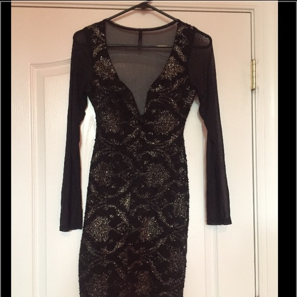 Dresses & Skirts - Dress
