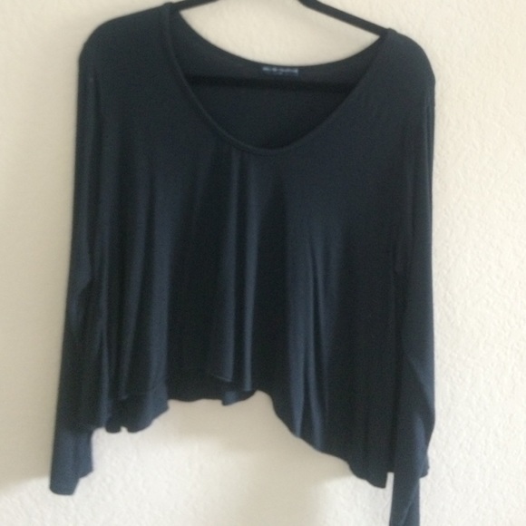 Brandy Melville Tops - Brandy Melville Priscilla top