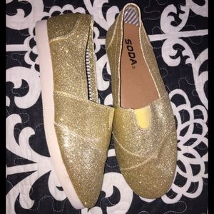 Flats sparkly gold