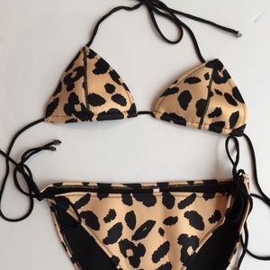 Animal print bikini (XL)