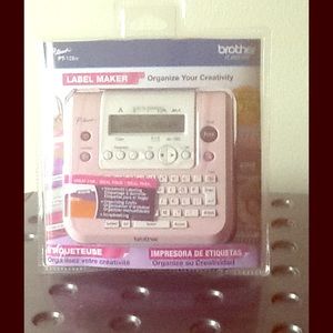 ⚡️Brand New In Pkg. Label Maker Ready To Use ⚡️