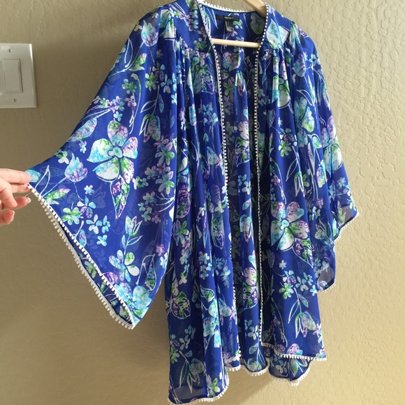 Pretty Blue Kimono🐟🍃