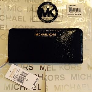 Michael kors jat set leather wallet