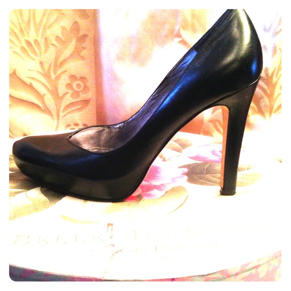 Nine West pumps