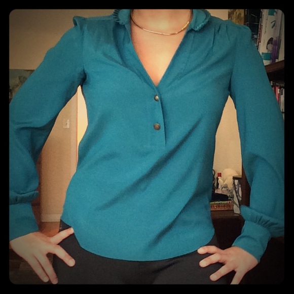 🚫 sold! Diane Von Furstenberg silk top