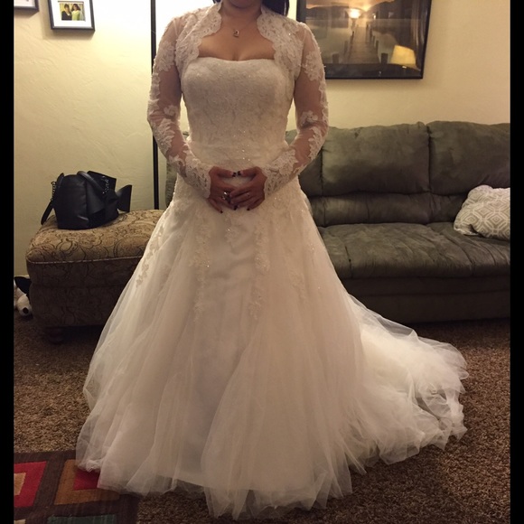David's bridal wedding dress