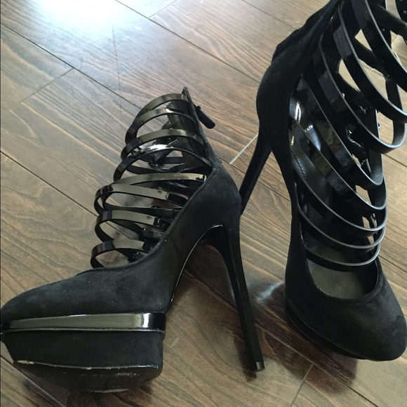 Brian Atwood Faradell Beauties!! - Picture 3 of 4