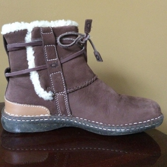 Ugg boots size 8
