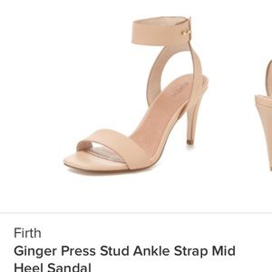 *SOLD* Leather beige sandals