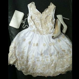 *Host Pick!* NWT ModCloth Minuet Dress