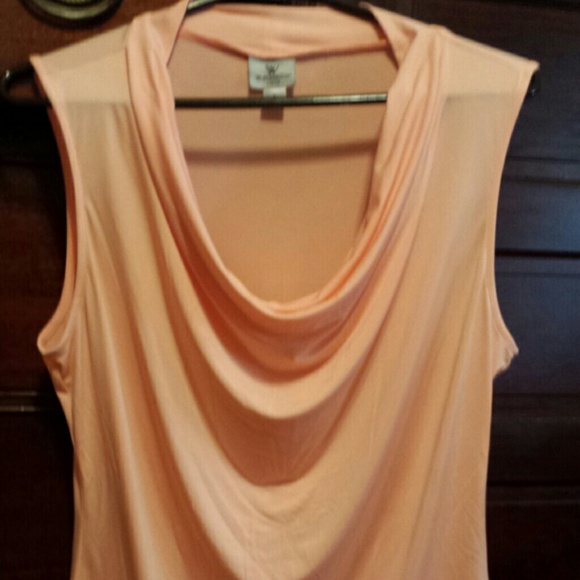 Top - Picture 2 of 2