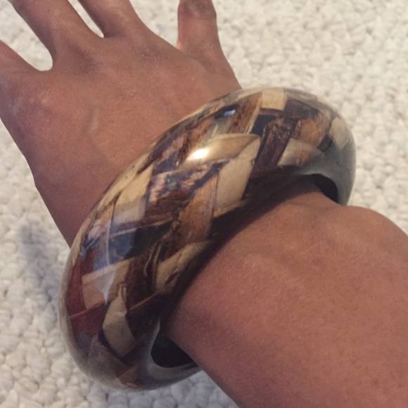 Brown bangle - Picture 2 of 2