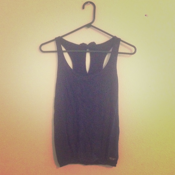 Tank top with daisy/lace design.