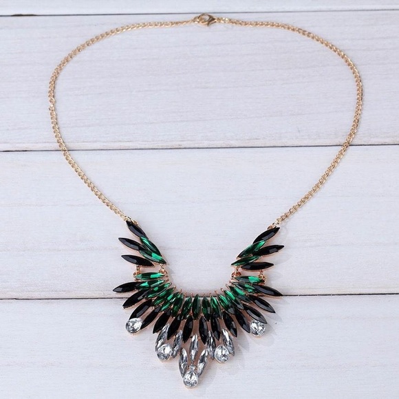 Stunning Green and Black Statement Necklace