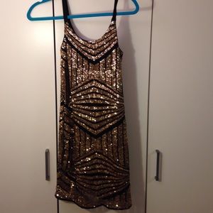 Nordstrom Soprano Black & Gold Sequin Party Dress✨