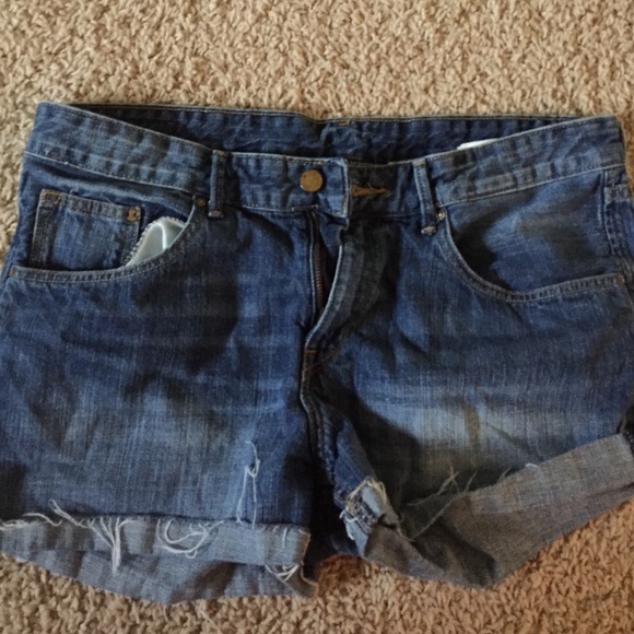 High Waisted medium wash denim jean shorts