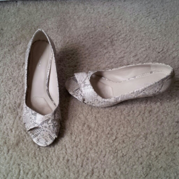 Croft & barrow peep toe heel