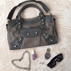 Motorcycle Giant City Two Toned Bag