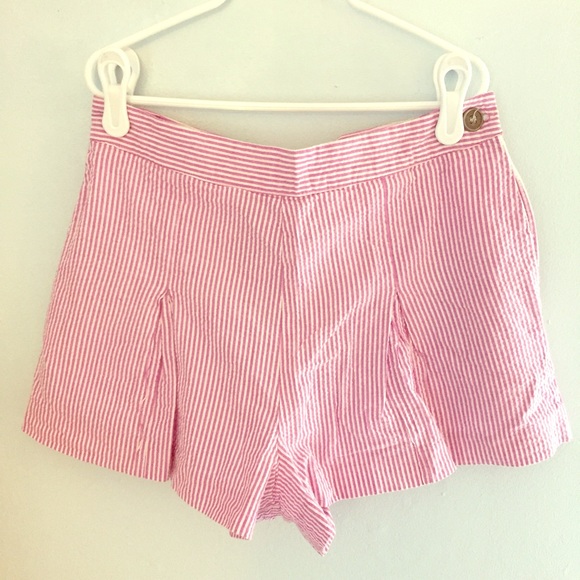F21 high waisted seersucker shorts