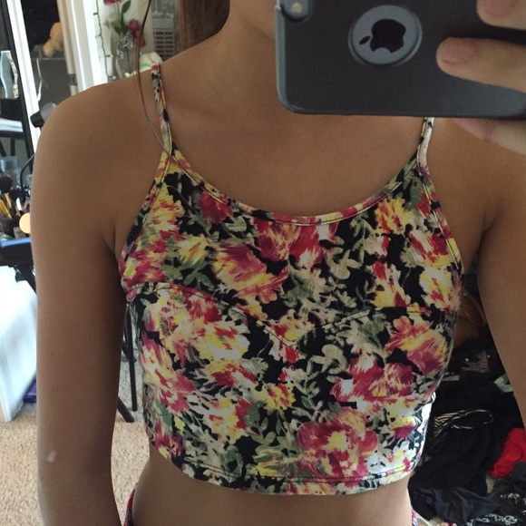 Flower Crop Top - Picture 2 of 2