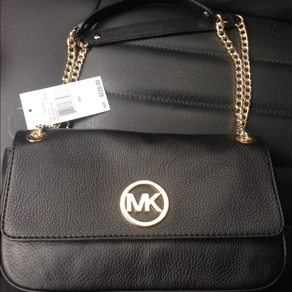 NWT black michael kors fulton shoulder bag