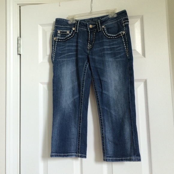 Miss me's capris.