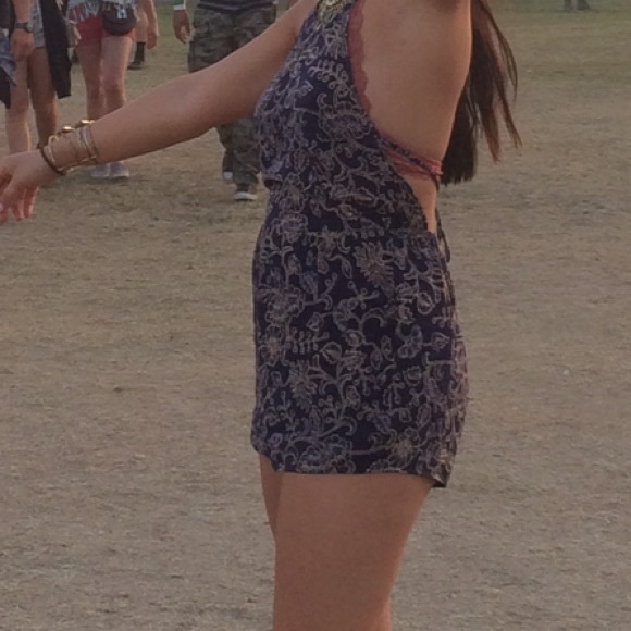 Urban romper - Picture 2 of 3