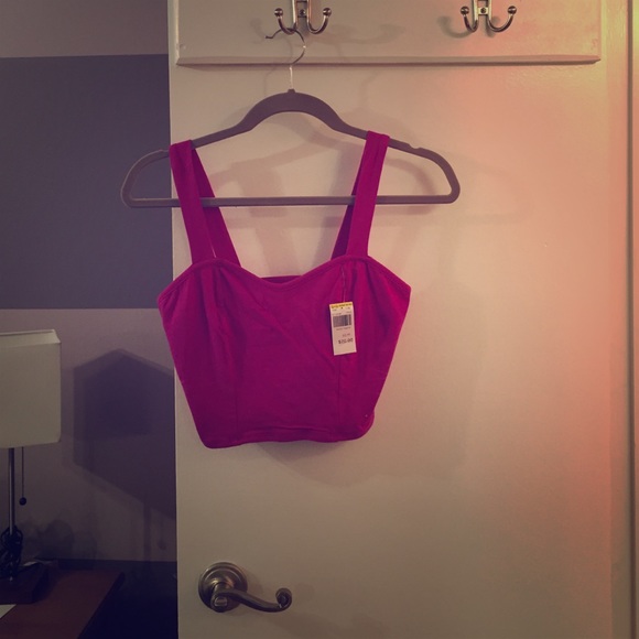 Tank crop top