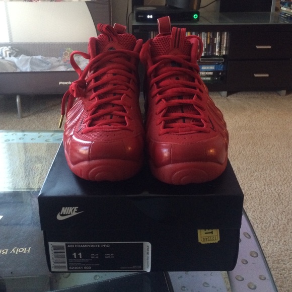 Men's Nike Air Foamposite Pro (New w/ box) - Picture 3 of 4