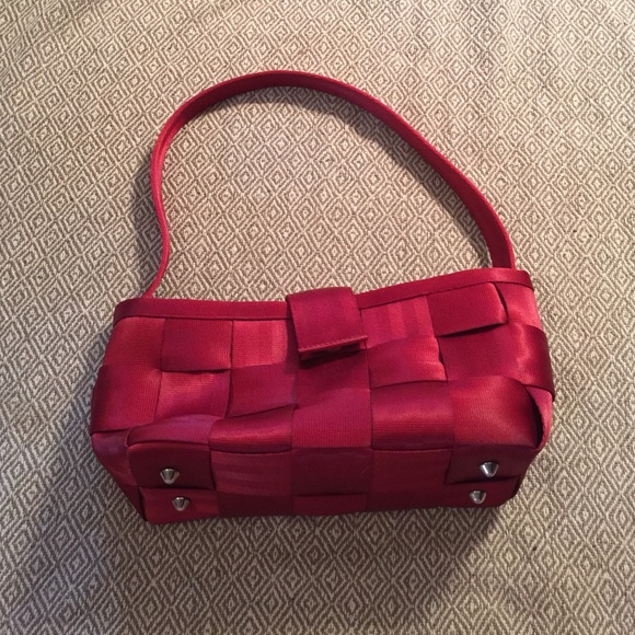 Harvey seatbelt bag Baguette in red