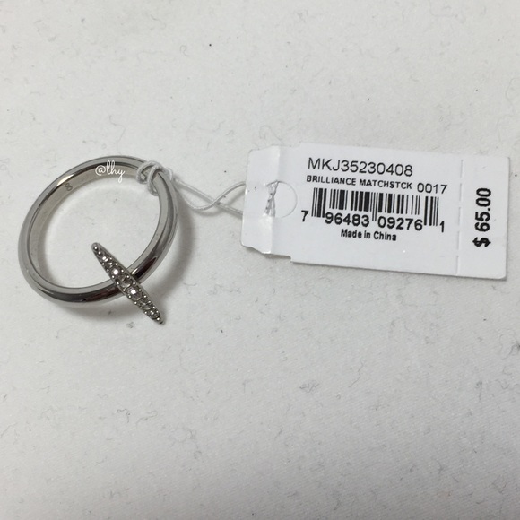 ❌SOLD❌MICHAEL KORS MATCHSTICK RING - SILVER - Picture 3 of 4