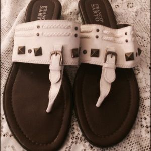 Franco Sarto White Leather Flip flop Size 9 1/2.