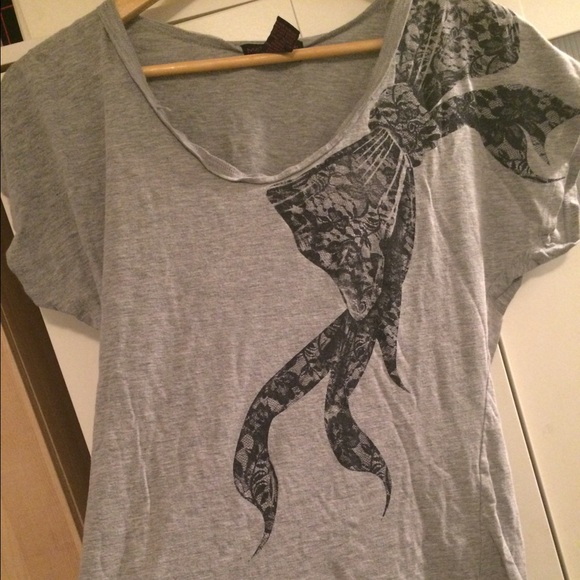 Material Girl: Grey Cute T-Shirt - Picture 2 of 4