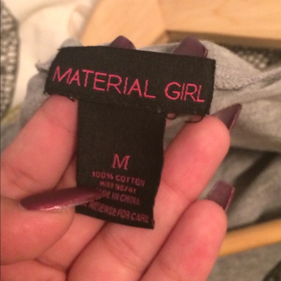 Material Girl: Grey Cute T-Shirt - Picture 3 of 4