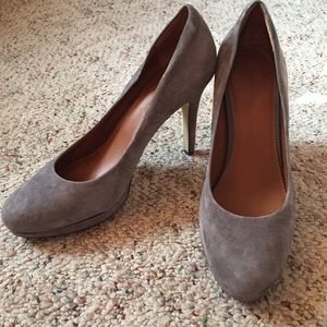 Banana Republic grey suede heels, sz 10