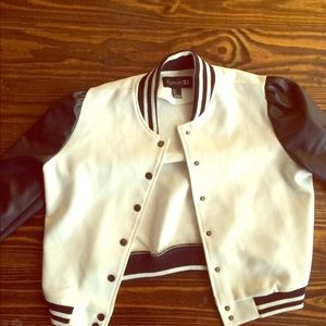 F21 "varsity" bomber jacket w faux leather SIZE L