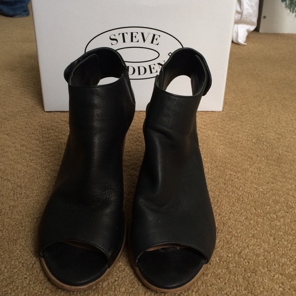 Black peep toe booties