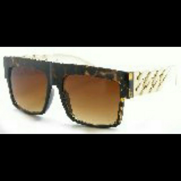 Chain arm sunglasses
