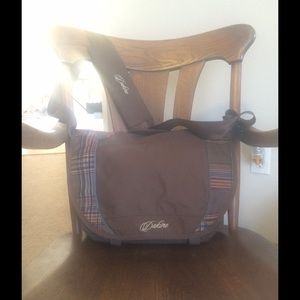 Dakine messenger bag